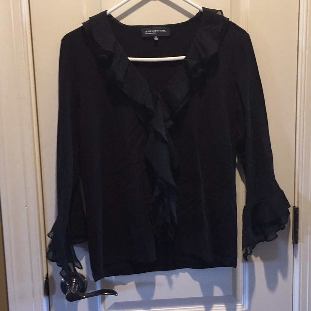 Black 3/4 sleeve top